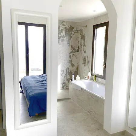 Holiday home With Exceptional Mediterranean View Saint-Raphael (Var)