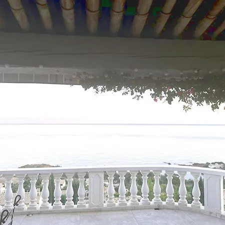 With Exceptional Mediterranean View Saint-Raphaël