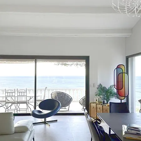 With Exceptional Mediterranean View 펜션 *